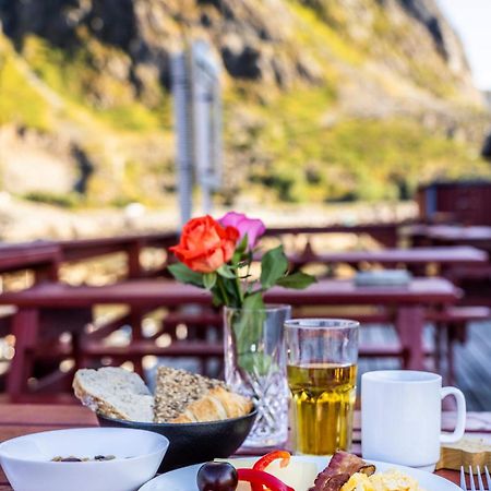 Brygga Restaurant And Rooms Å Eksteriør billede