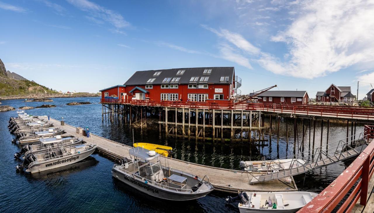 Brygga Restaurant And Rooms Å Eksteriør billede